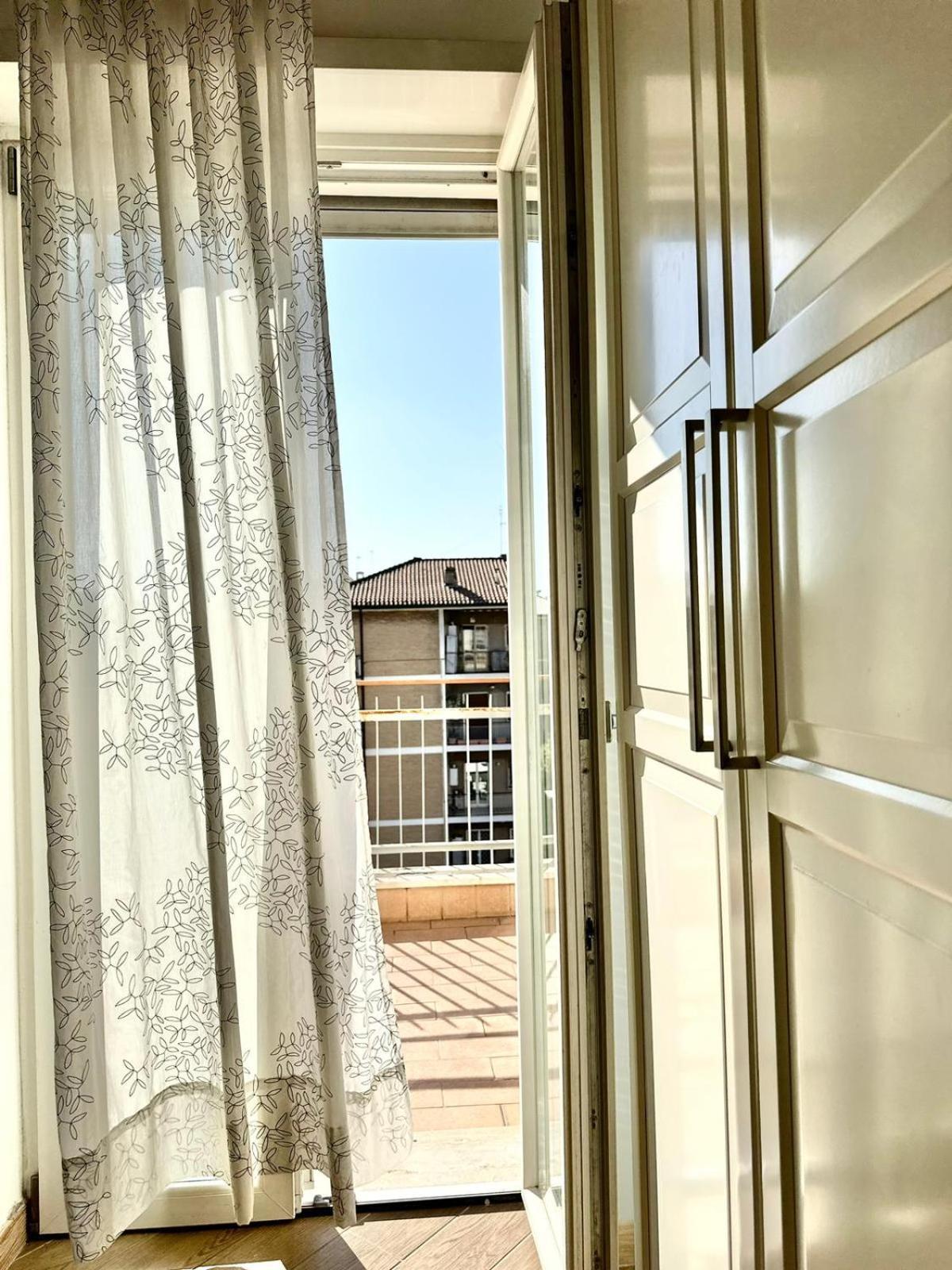 Ferienwohnung Terrazza Sul Parco Rom Exterior foto
