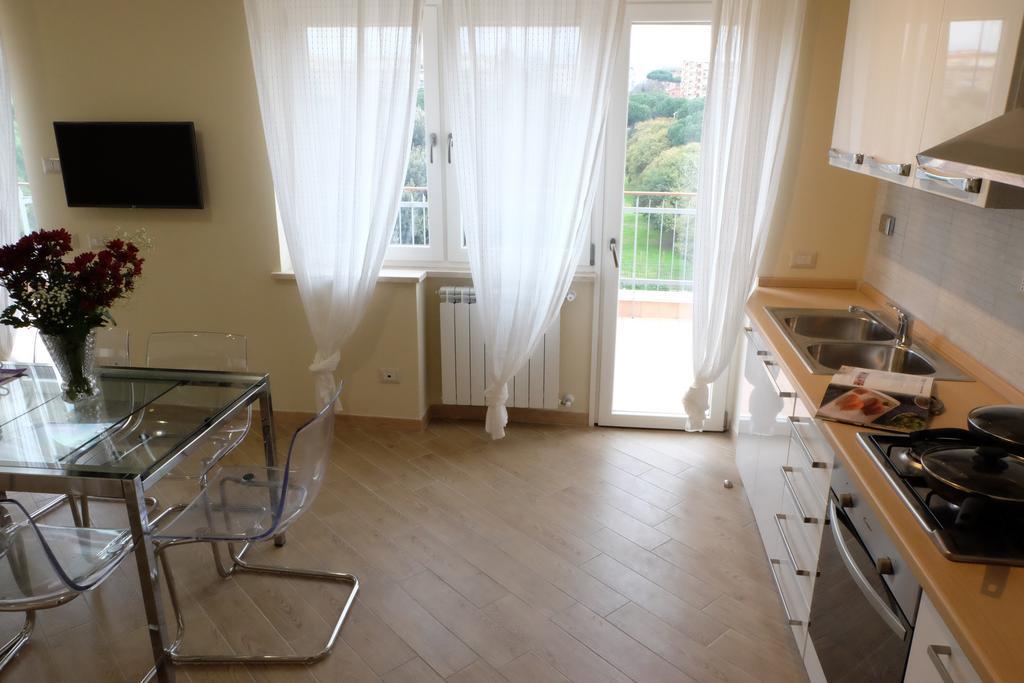 Ferienwohnung Terrazza Sul Parco Rom Exterior foto
