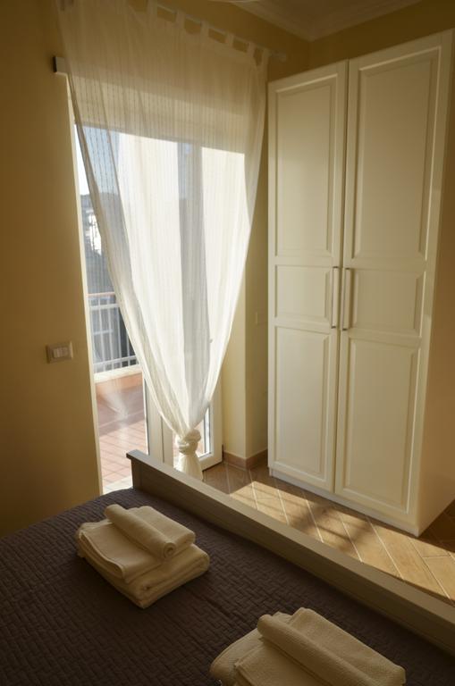 Ferienwohnung Terrazza Sul Parco Rom Exterior foto