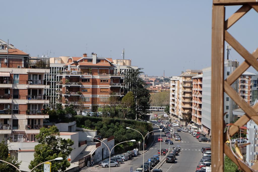 Ferienwohnung Terrazza Sul Parco Rom Exterior foto